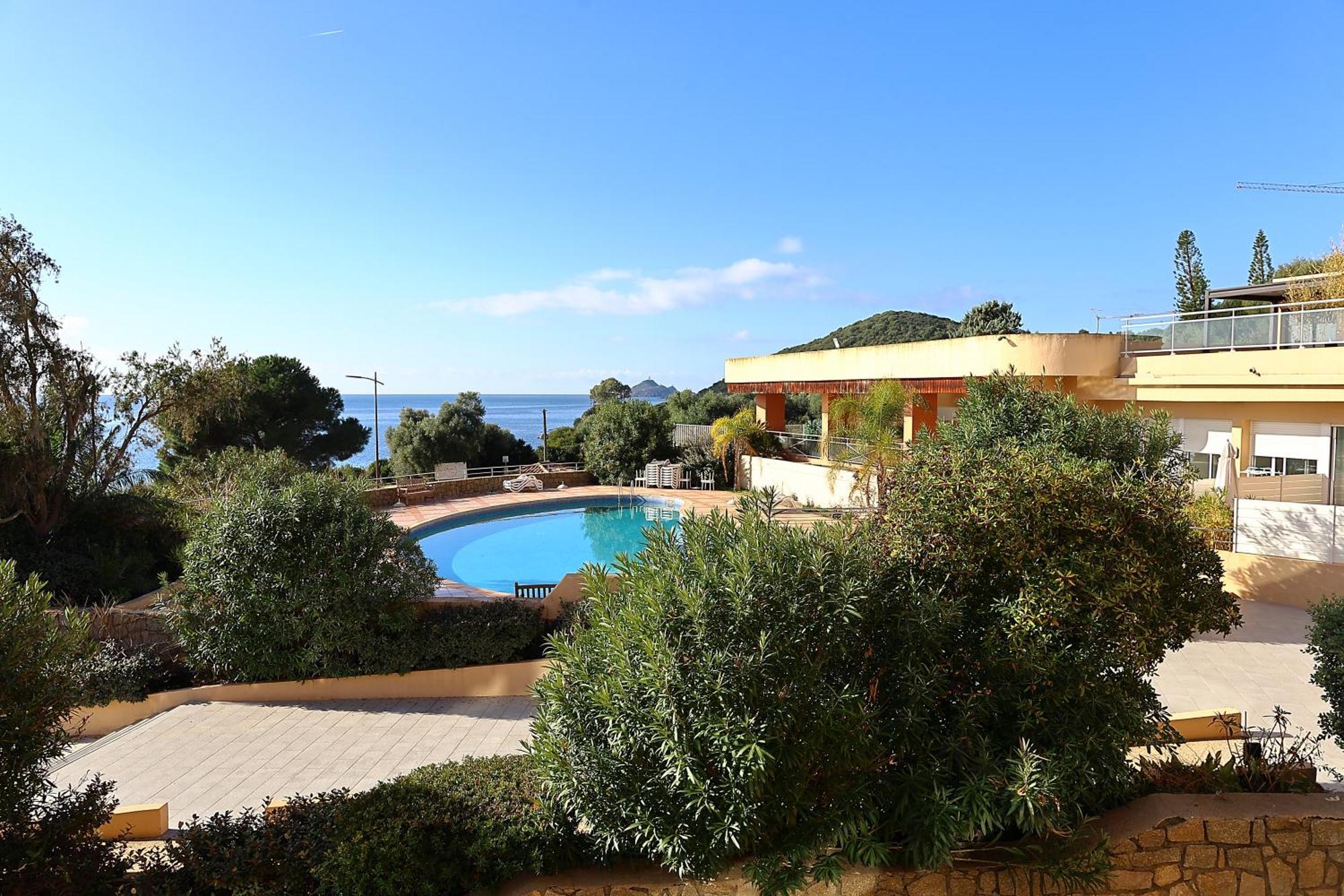 Evasion Corse - T2 Vue Mer, Piscine & Plage Аяччо Экстерьер фото